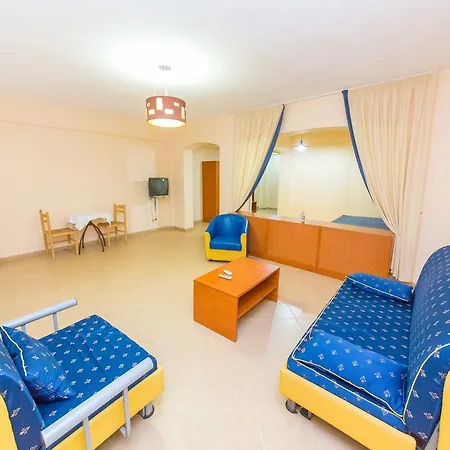 Resort Kolaveri 3*