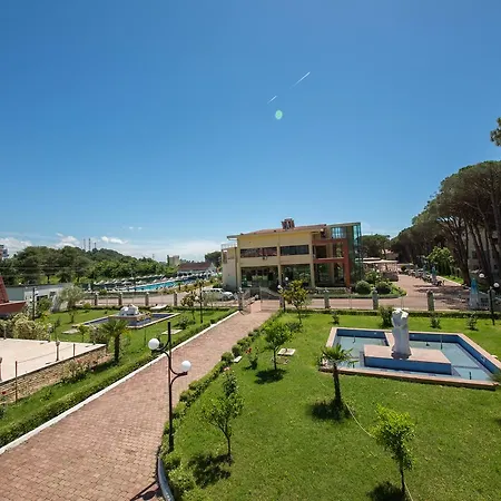 Kolaveri Resort Golem (Tirana)