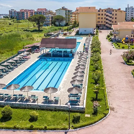 Kolaveri Resort Golem (Tirana)