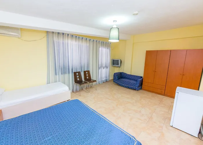 Kolaveri Курортный комплекс 3*