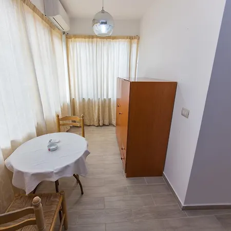Kolaveri אתר נופש 3*