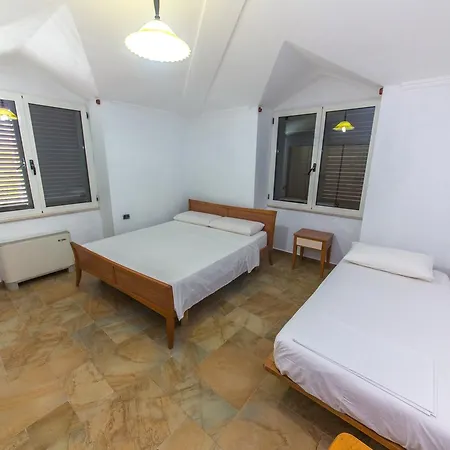 Kolaveri Resort