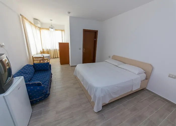 Kolaveri Ośrodek wypoczynkowy Golem (Tirana)