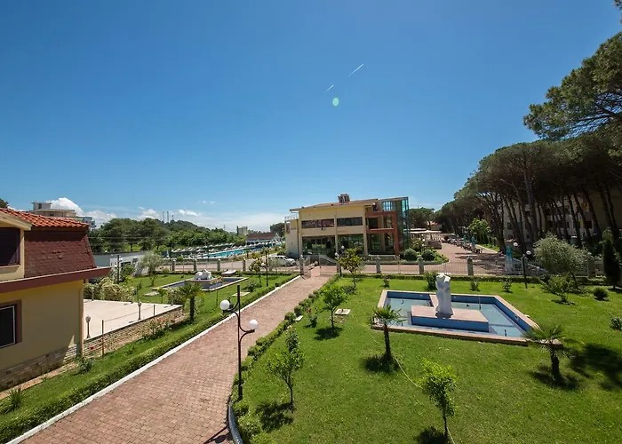 Kolaveri 리조트 골렘